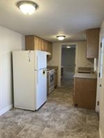 19 Common St # 1