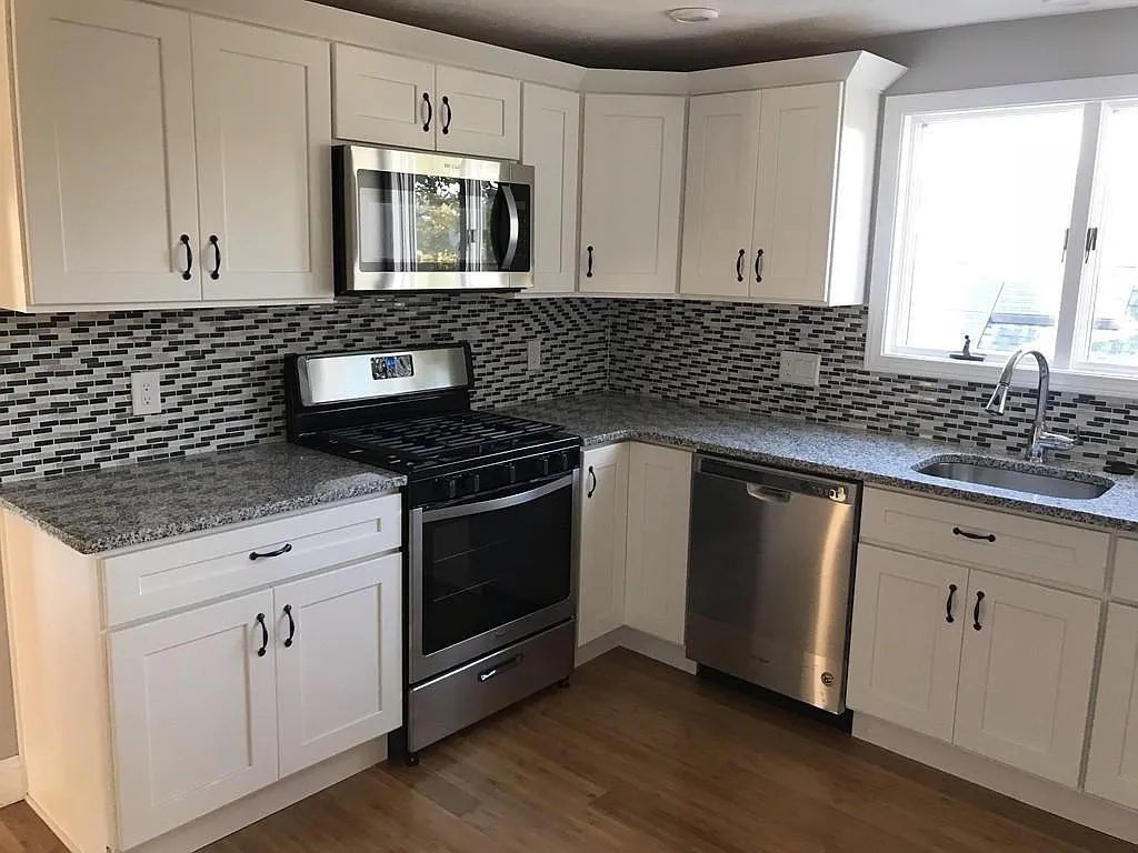 209 Vine St # 3