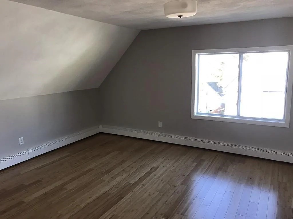 209 Vine St # 3
