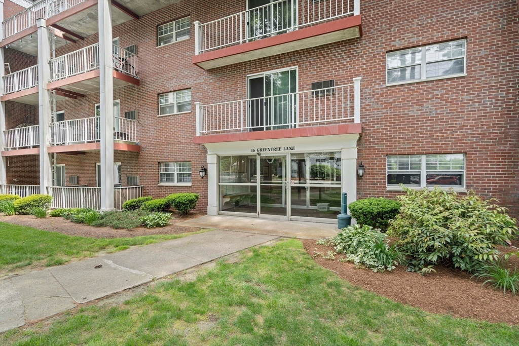 46 Greentree Ln # 38