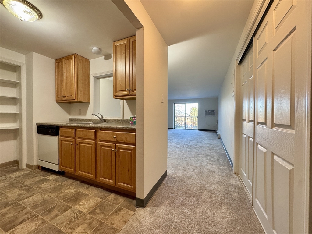 46 Greentree Ln # 38