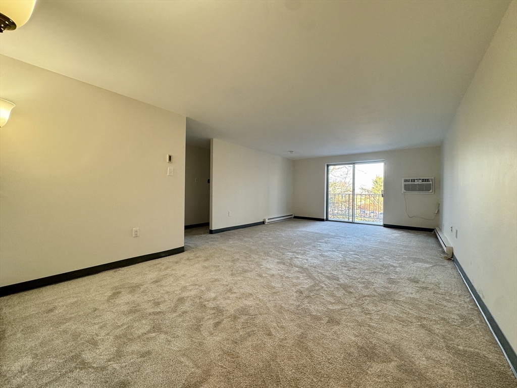46 Greentree Ln # 38