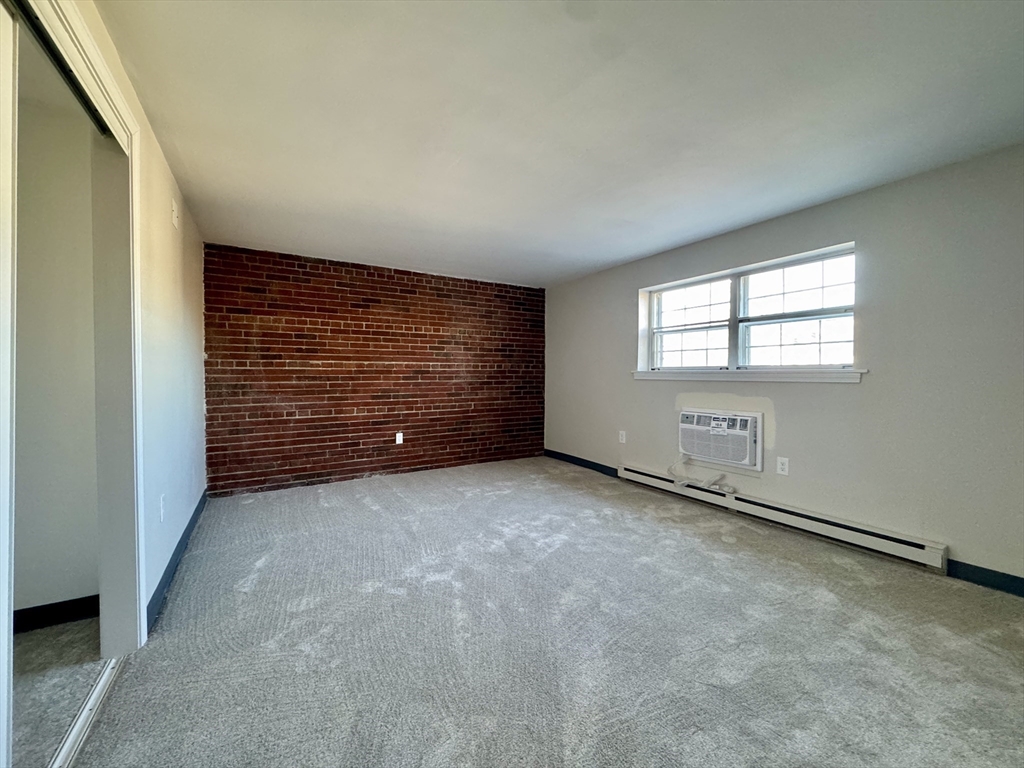 46 Greentree Ln # 38
