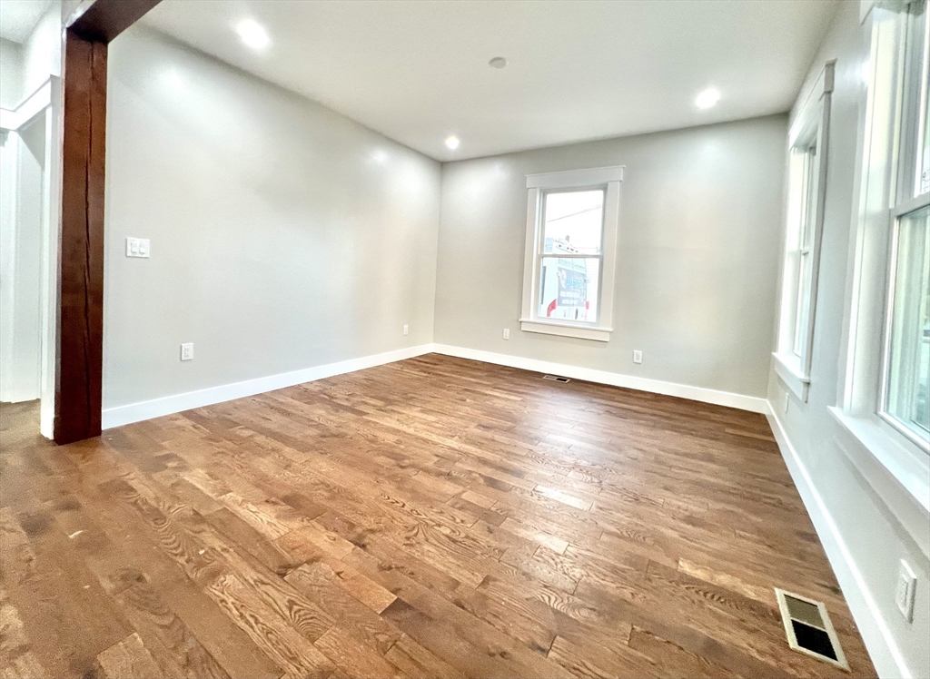 24 Watson Place # 24