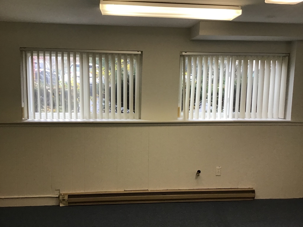 545 Plain St # 3 Unit: #3