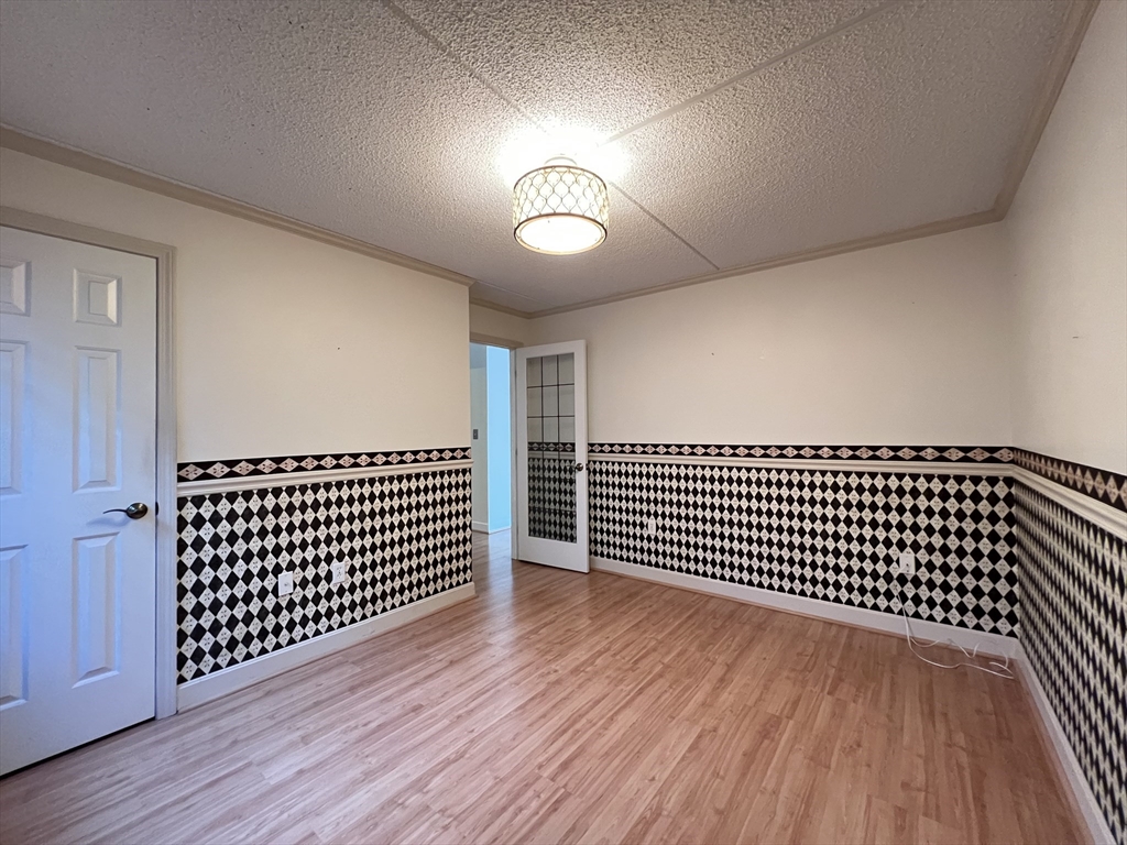 366 Quincy Ave Unit: 401