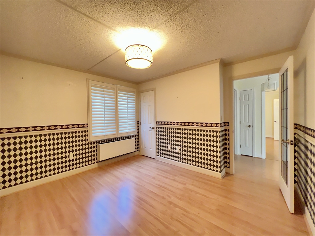 366 Quincy Ave Unit: 401