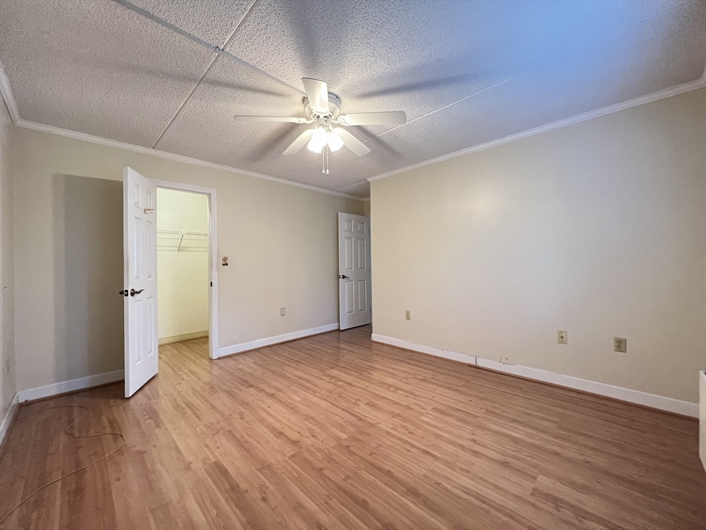 366 Quincy Ave Unit: 401