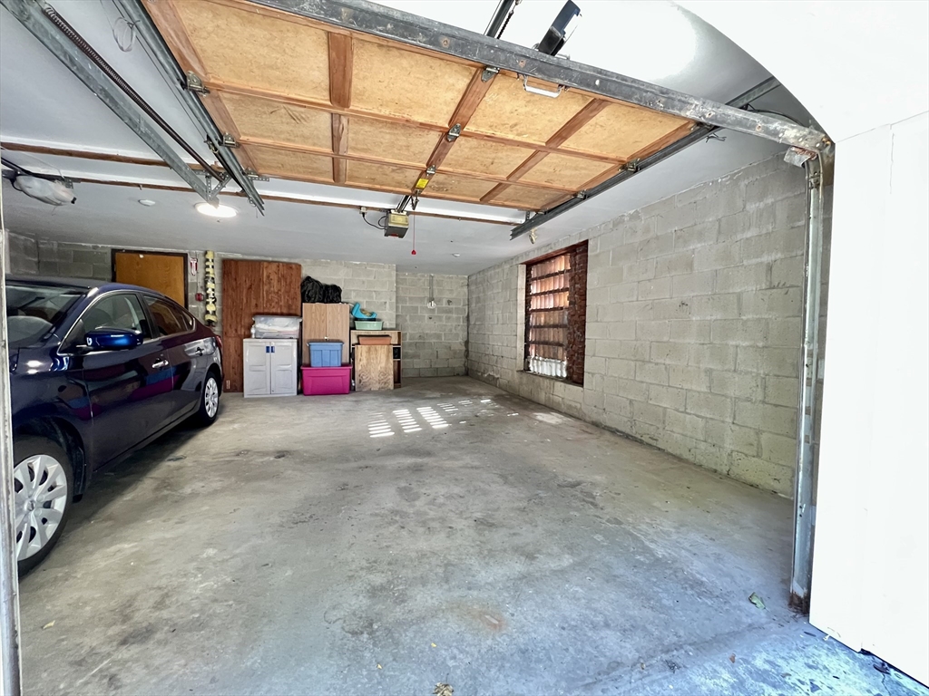 366 Quincy Ave Unit: 401