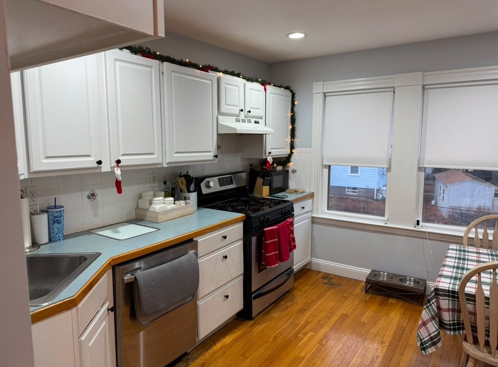 88 Old Colony Ave # A
