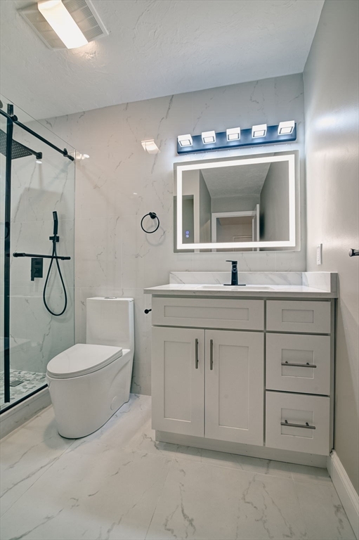 152 Quincy Shore Dr Unit: 24