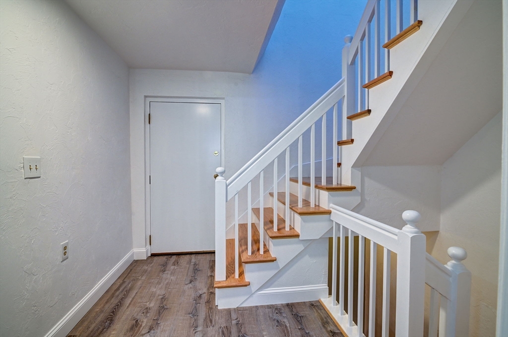 152 Quincy Shore Dr Unit: 24