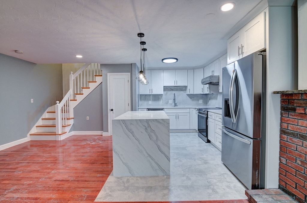 152 Quincy Shore Dr Unit: 24