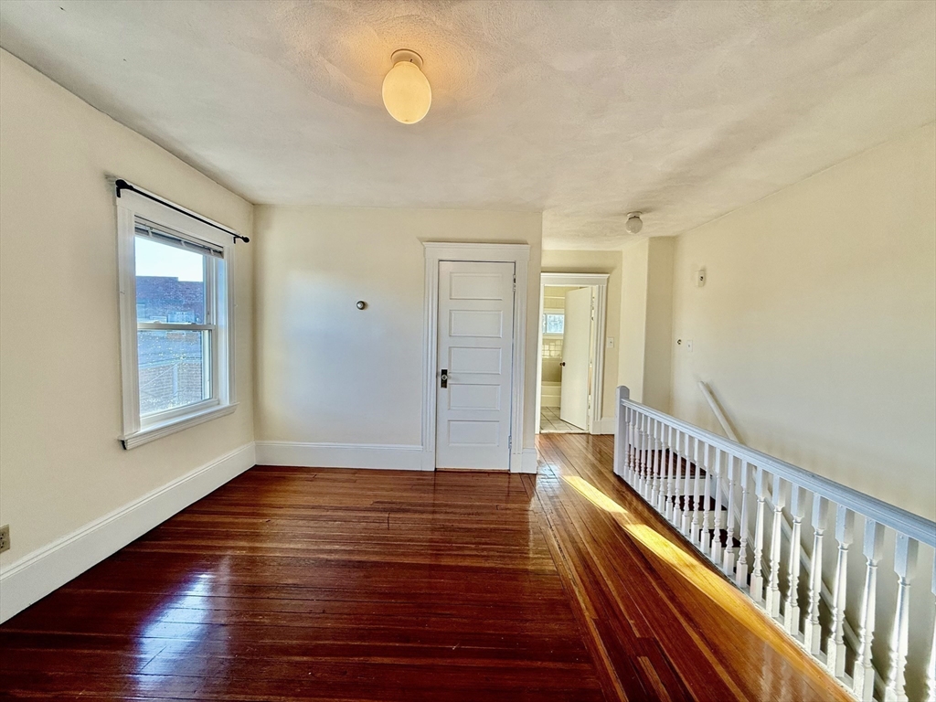 19 Pierce St # 19A