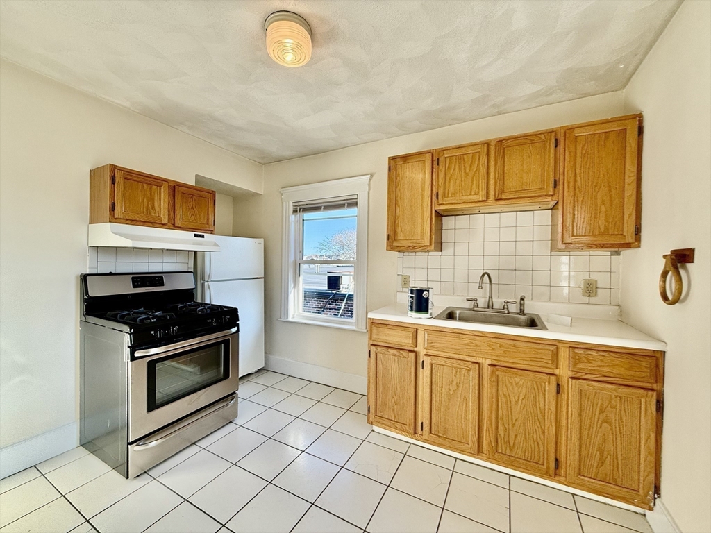 19 Pierce St # 19A