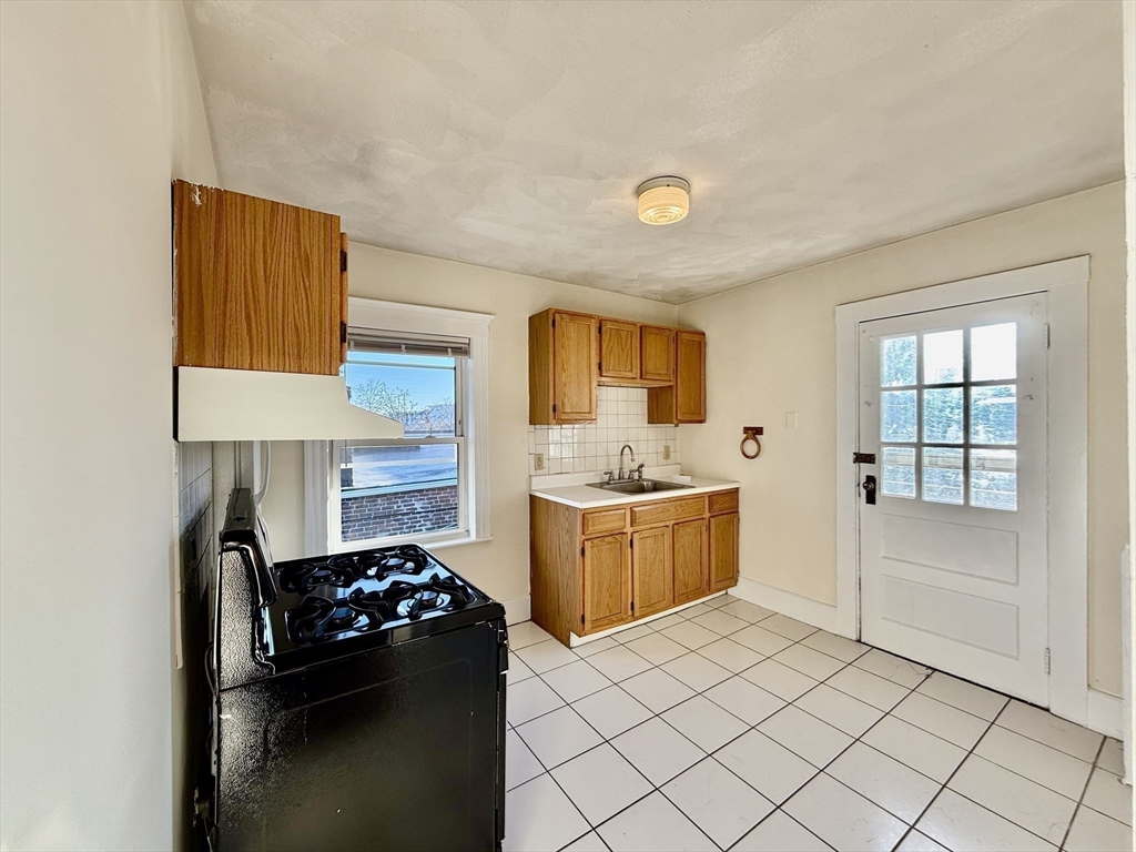 19 Pierce St # 19A