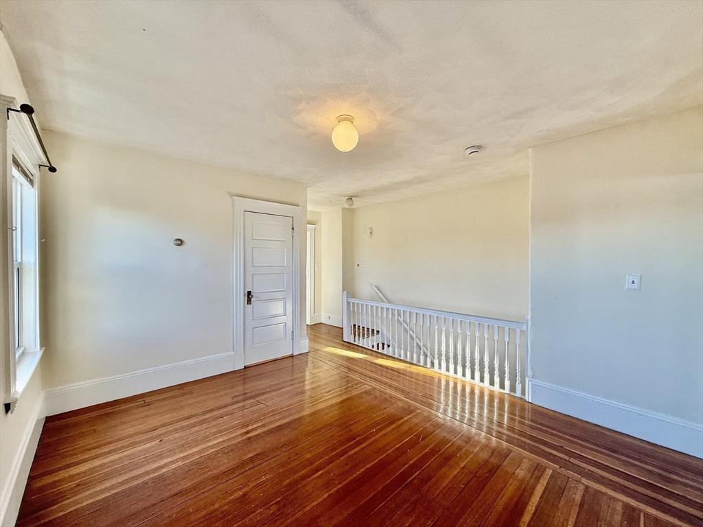 19 Pierce St # 19A