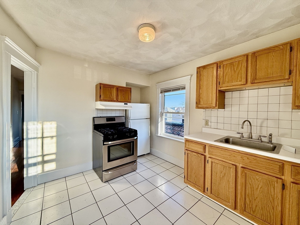 19 Pierce St # 19A