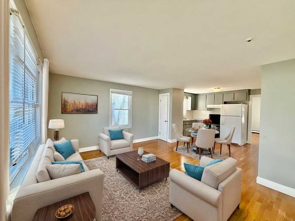 18 Germain Ave # 4