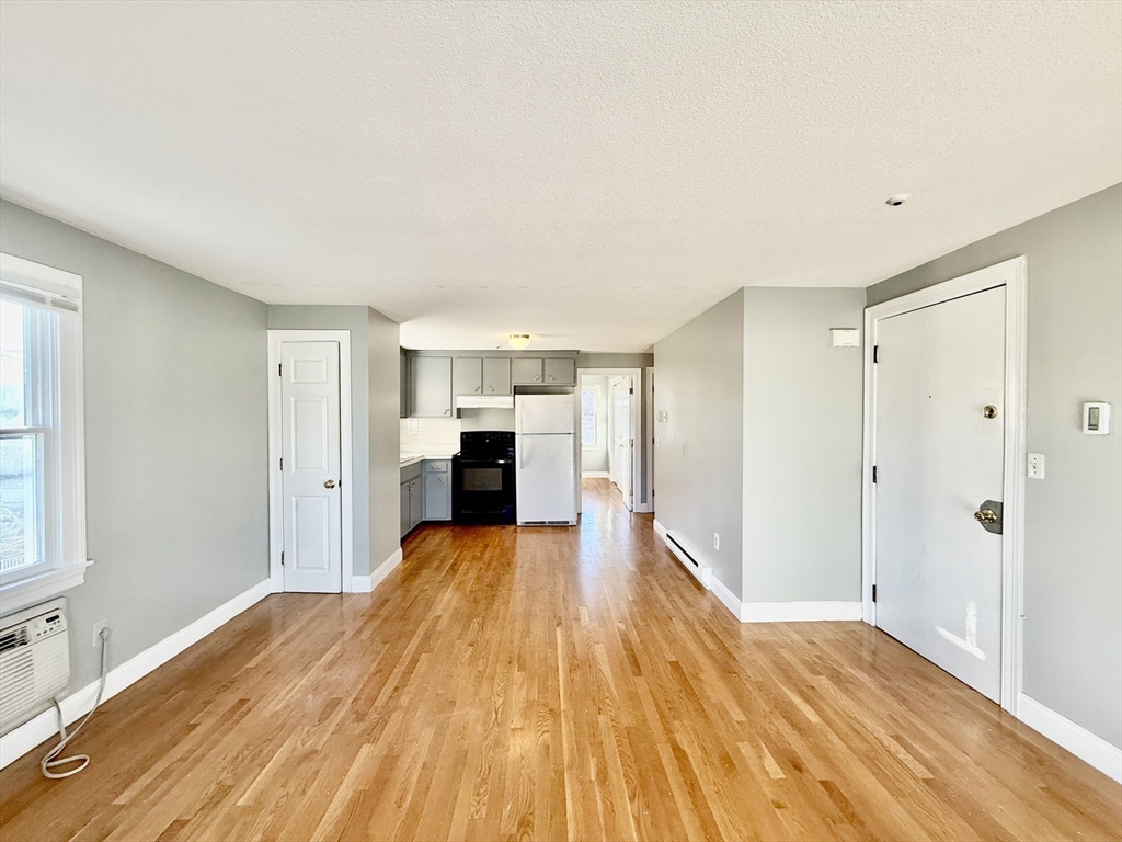 18 Germain Ave # 4