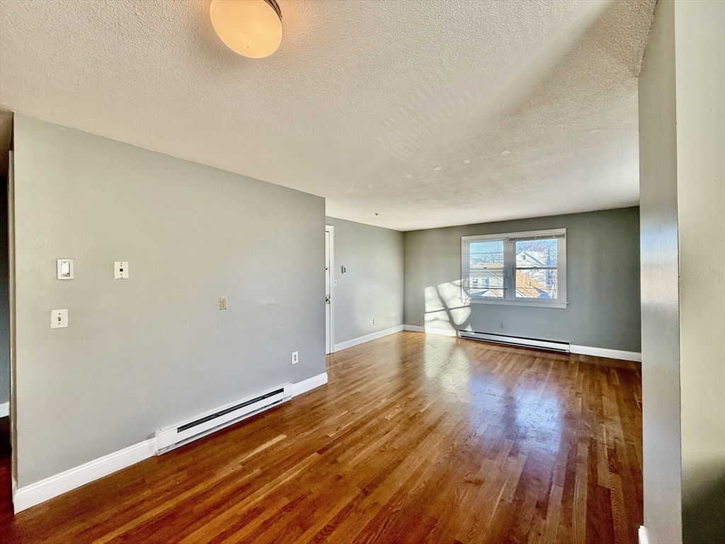 18 Germain Ave # 4