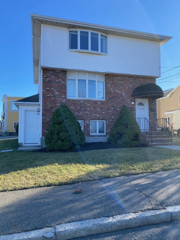 145 Stevens St # 3