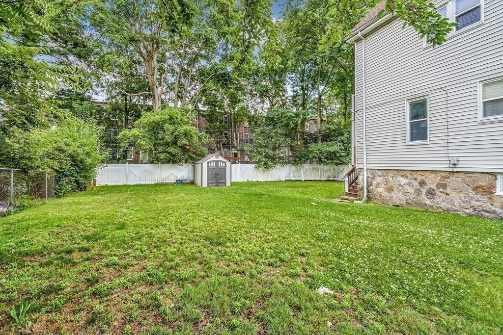 68, 70-72 Clarkson St