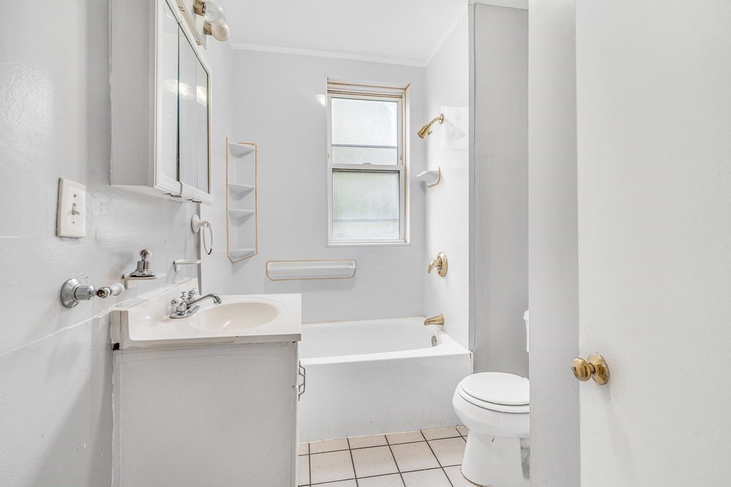 68, 70-72 Clarkson St