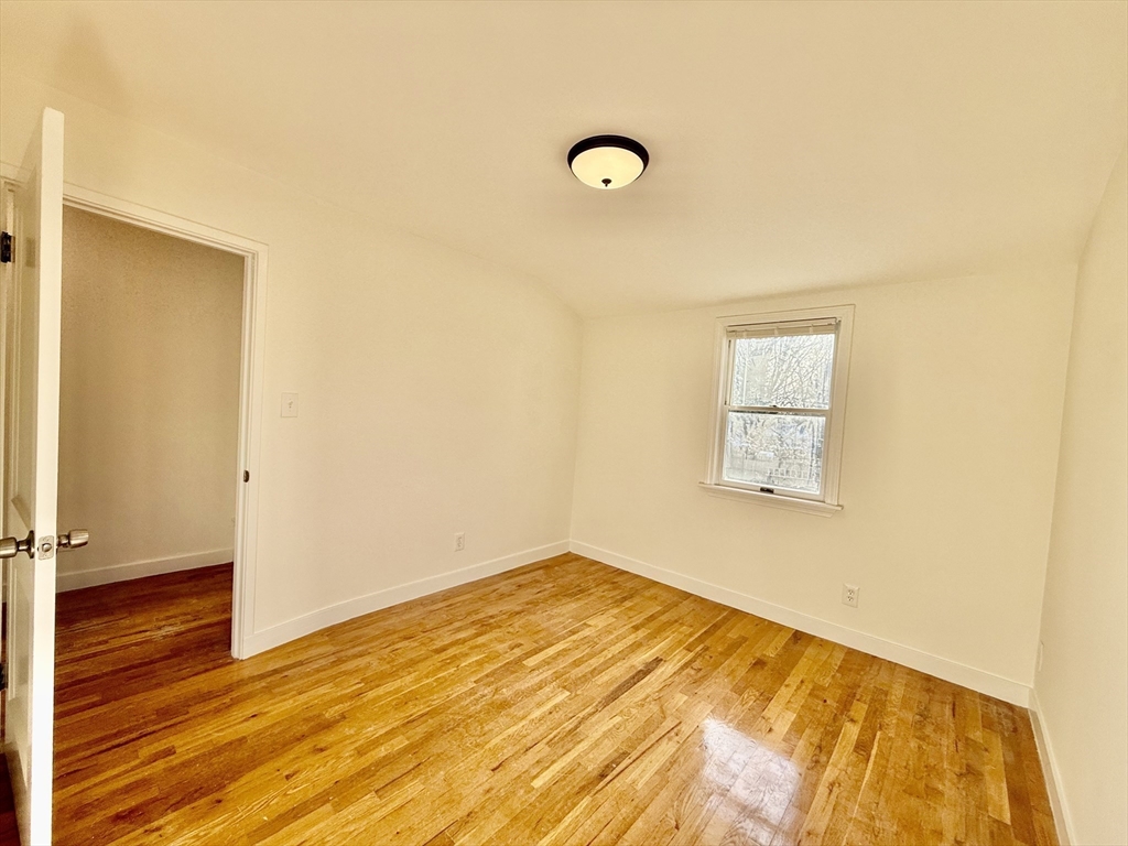 38 Blackstone Rd # 38