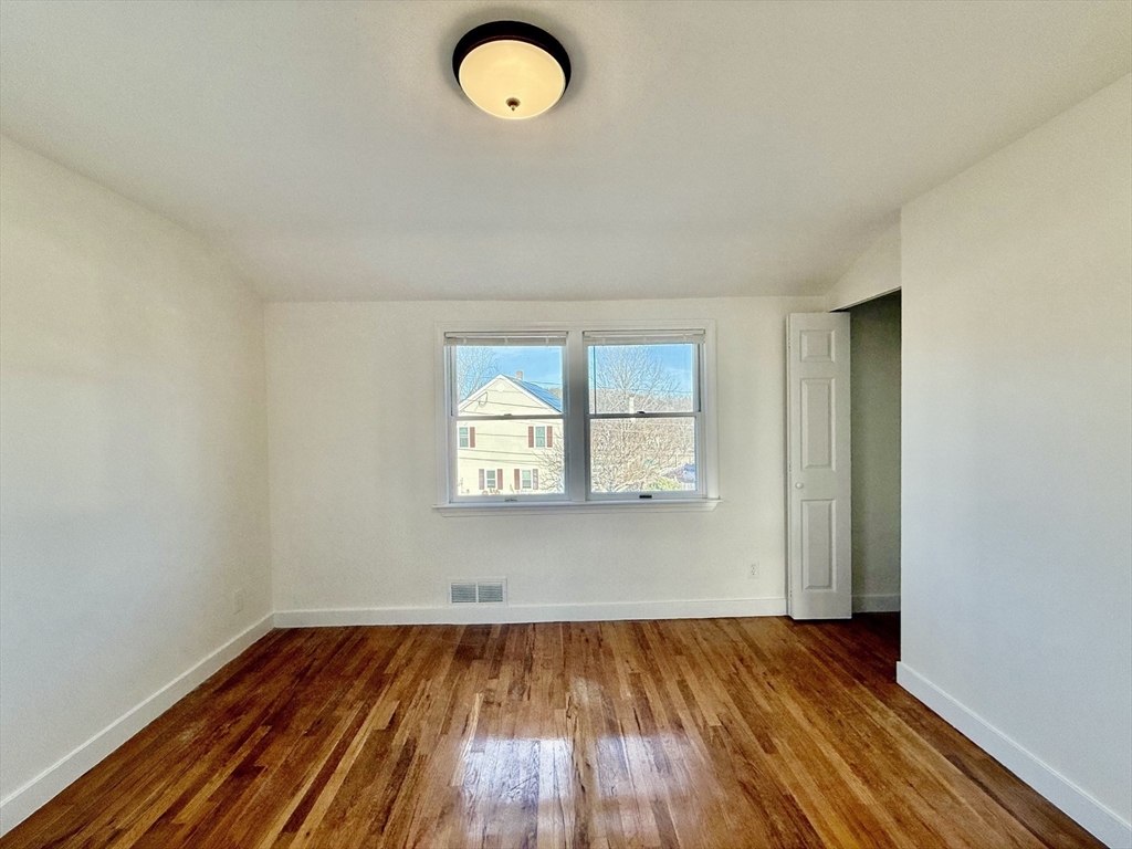 38 Blackstone Rd # 38