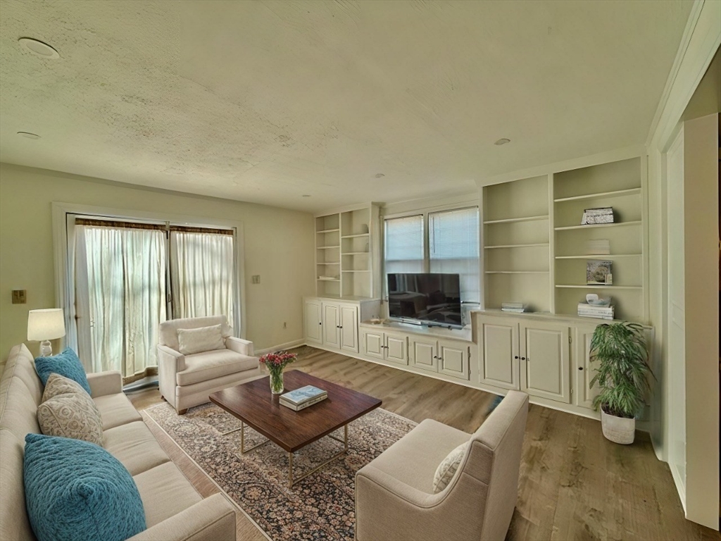 38 Blackstone Rd # 38