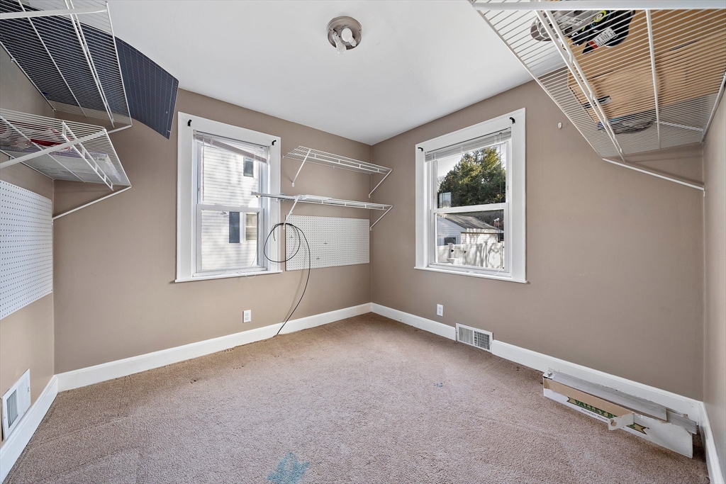 80 Grogan Ave