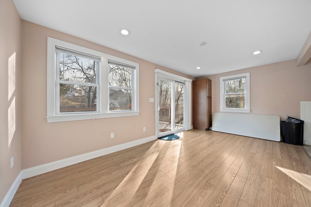 80 Grogan Ave