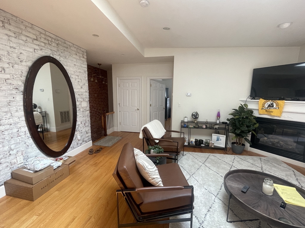 99 H Street # 2