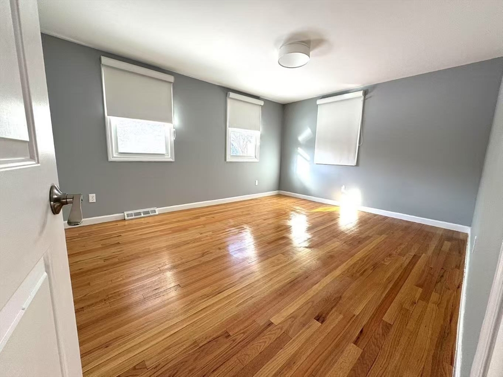 29 Nilsen Ave