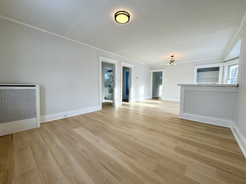 104 Oakdale Ave # 104
