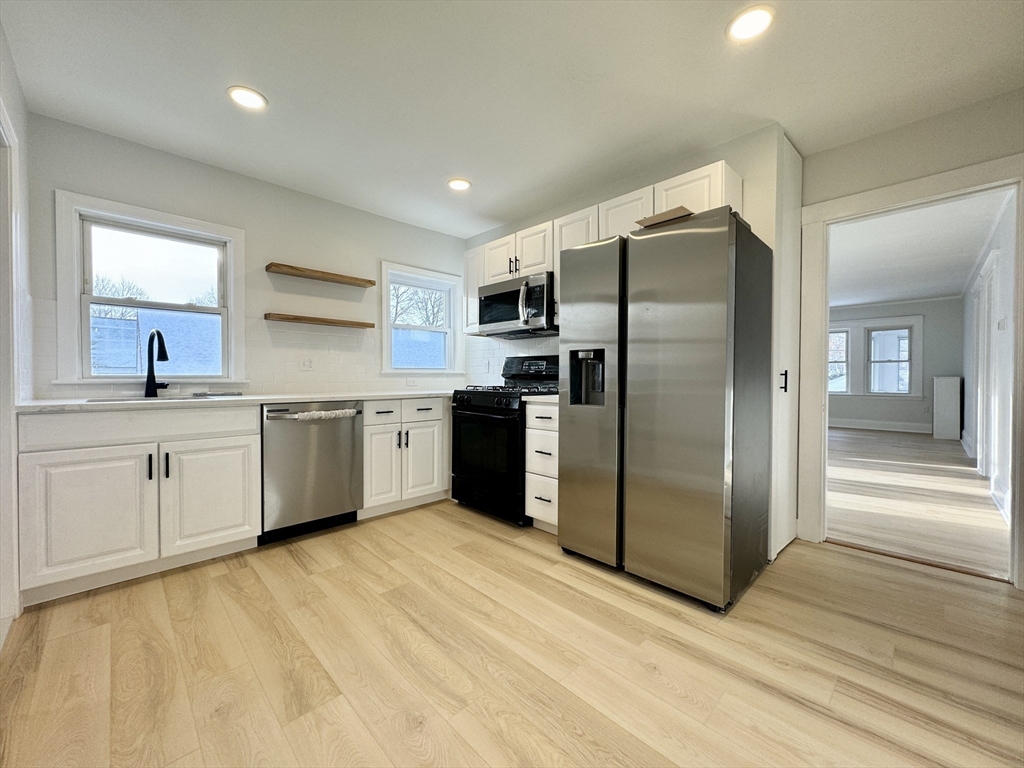 104 Oakdale Ave # 104