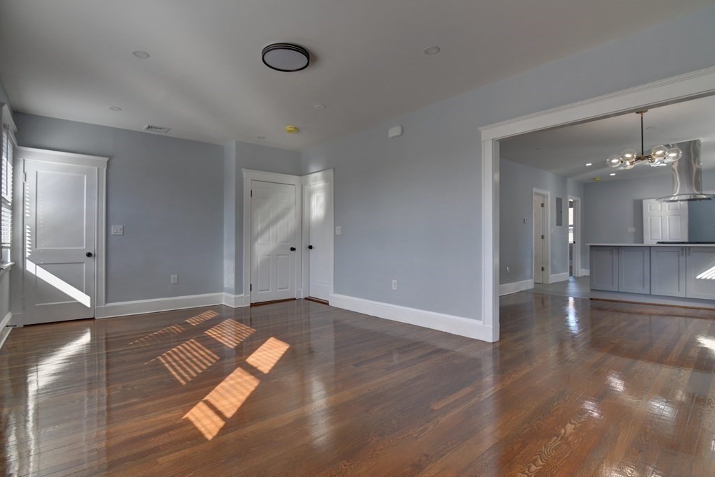 9 Elm Ave # 9