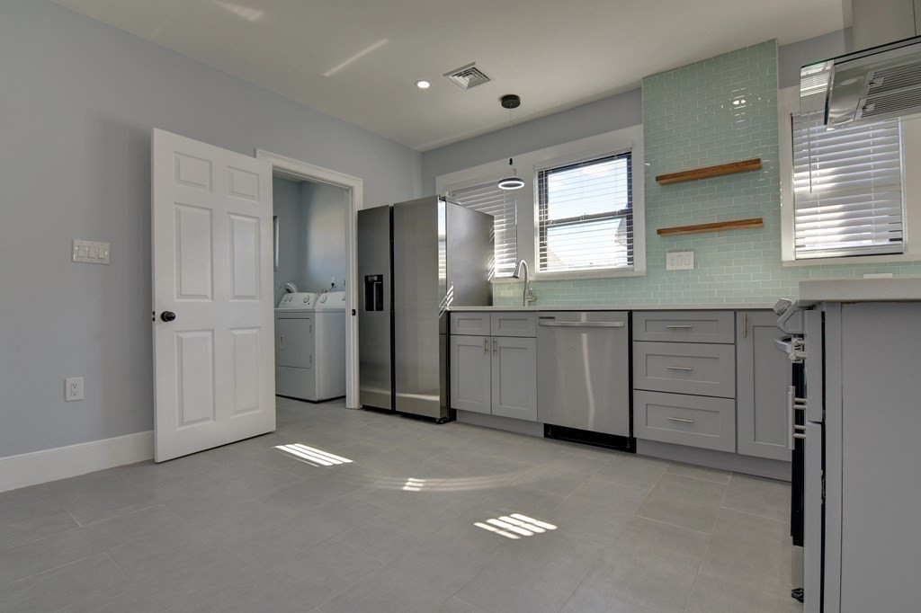 9 Elm Ave # 9