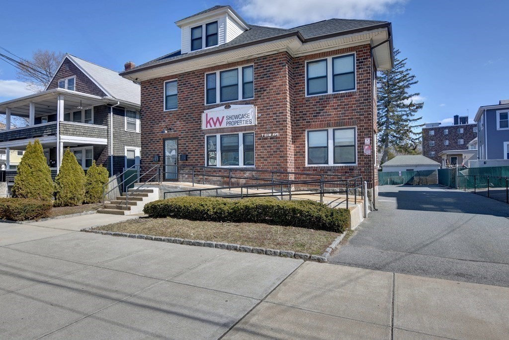 9 Elm Ave # 9