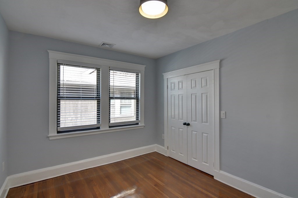 9 Elm Ave # 9