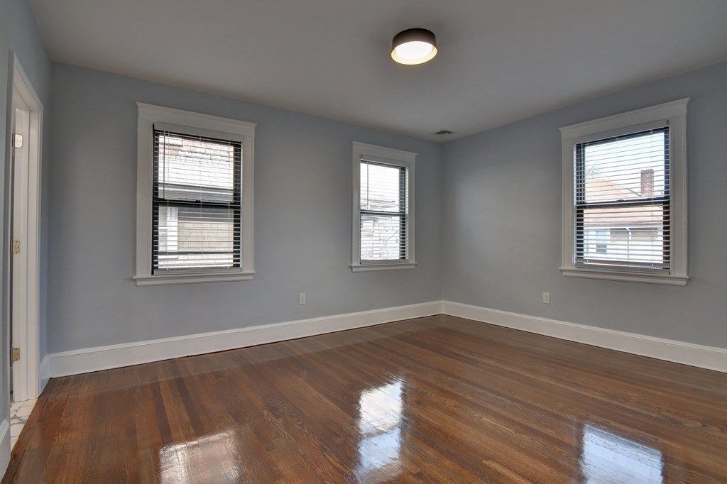 9 Elm Ave # 9