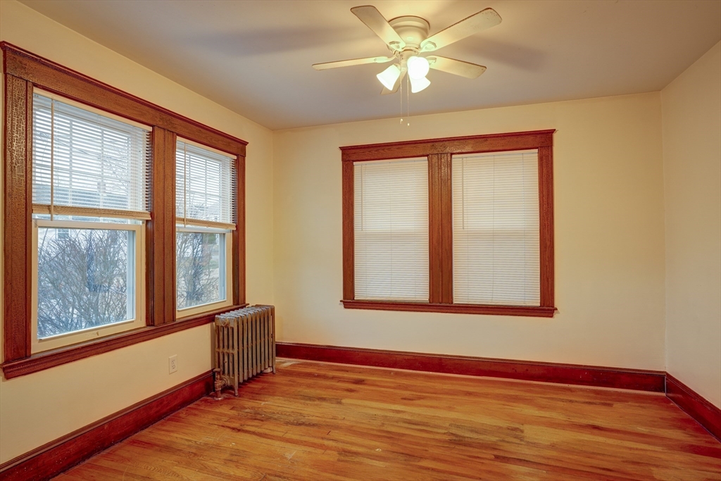 60 Raycroft Street # 1L