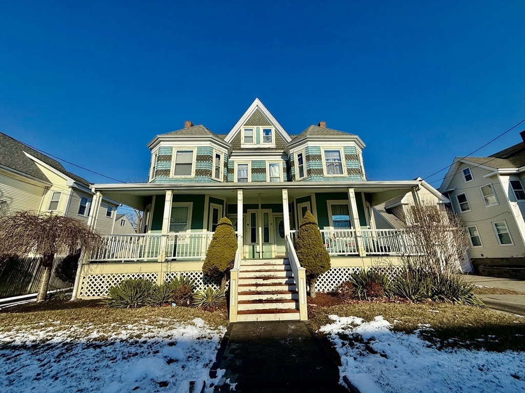 70 Holbrook Ave # 2