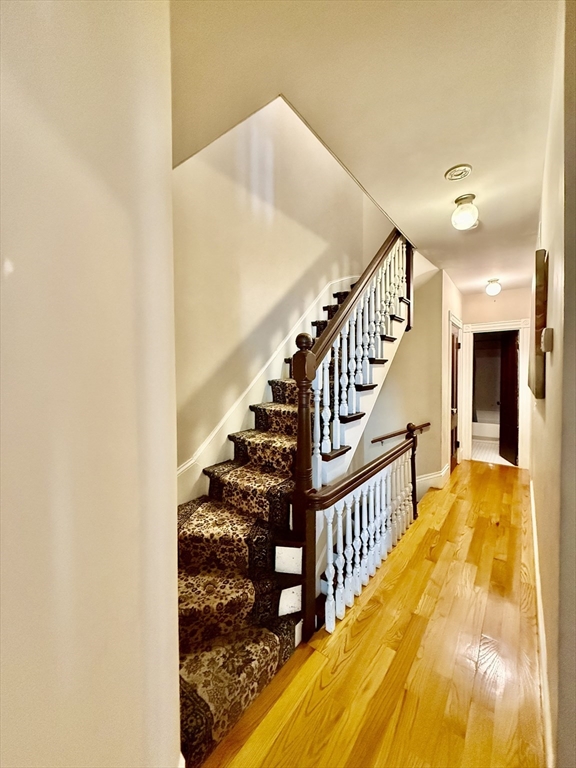 70 Holbrook Ave # 2