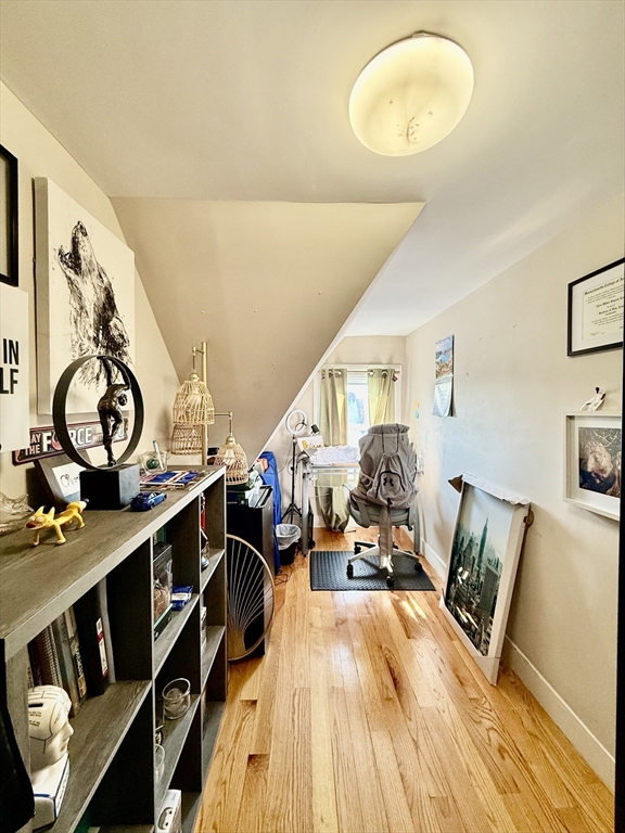 70 Holbrook Ave # 2
