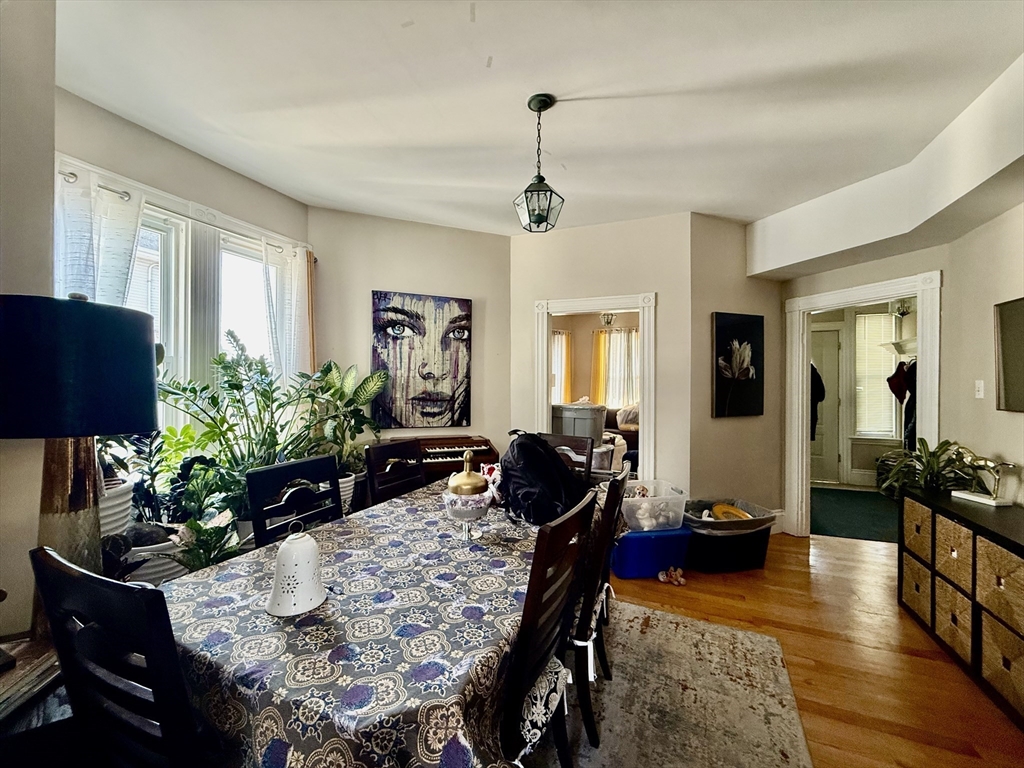70 Holbrook Ave # 2