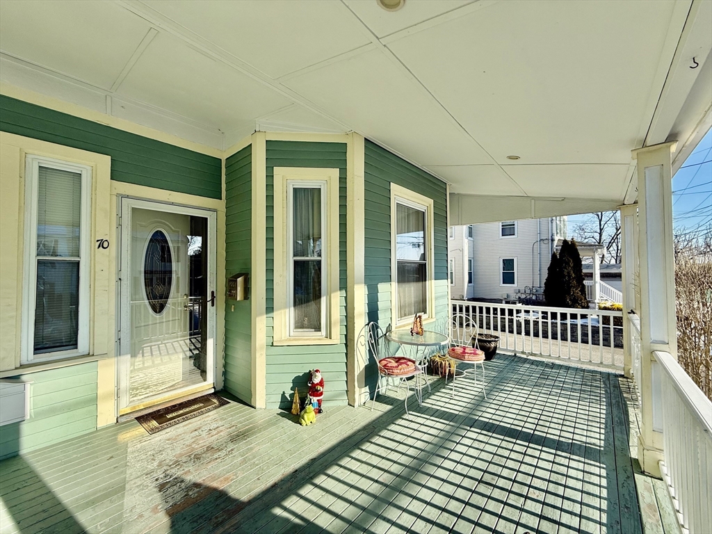 70 Holbrook Ave # 2