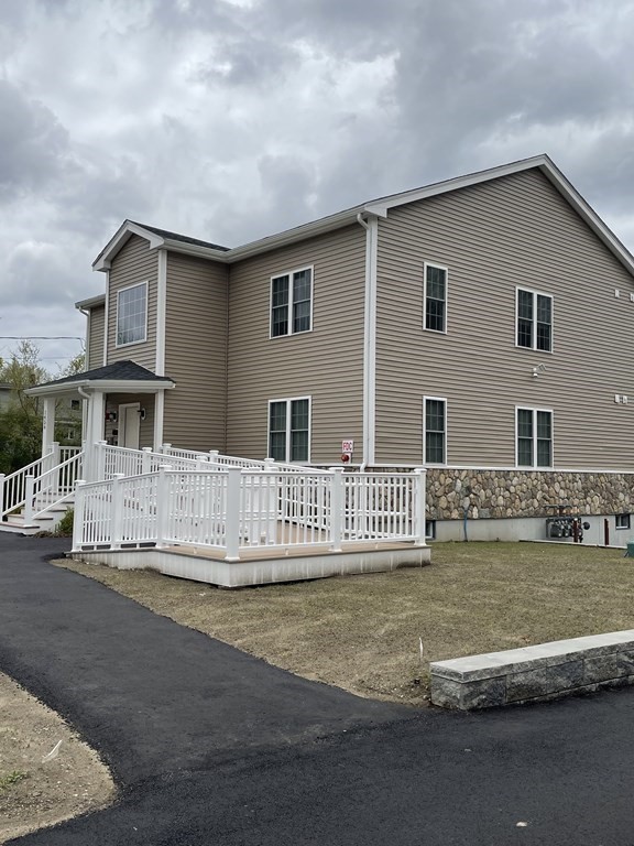 1456 Hanover Street Unit: 4