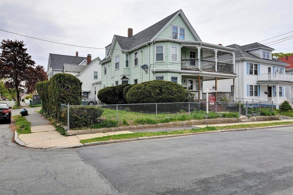 94 W Elm Ave # 94